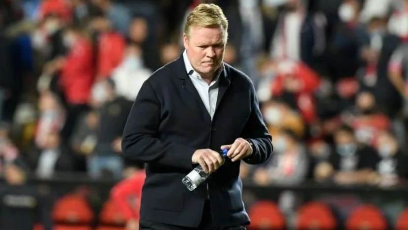FC Barcelona pecat jurulatih Ronald Koeman FC Barcelona pecat jurulatih Ronald Koeman
