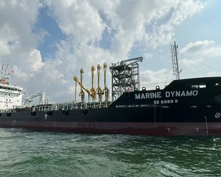 Singapore-flagged tanker and Malta ship collide off Tanah Merah, 'light oil sheens' sighted
