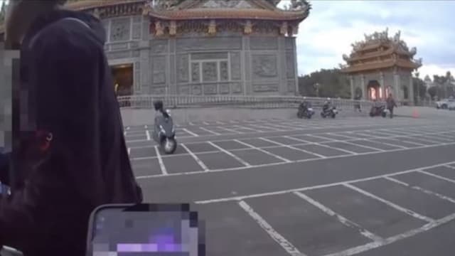 作案前到庙拜拜求顺利 诈骗犯当场被逮