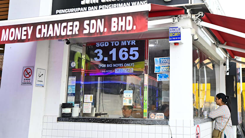 Ringgit menguat: Importir Malaysia diuntungkan, pariwisata tertekan