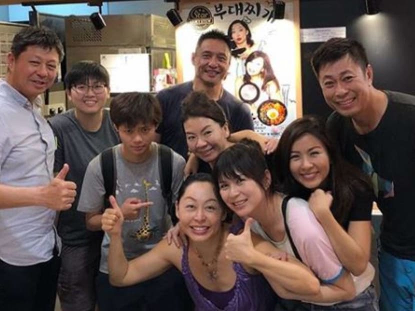 Ex-Ch 8 Stars Cassandra See And Tang Miaoling Now Run A Kopitiam Stall: "People Took Pics Of Us Scrubbing The Floor"