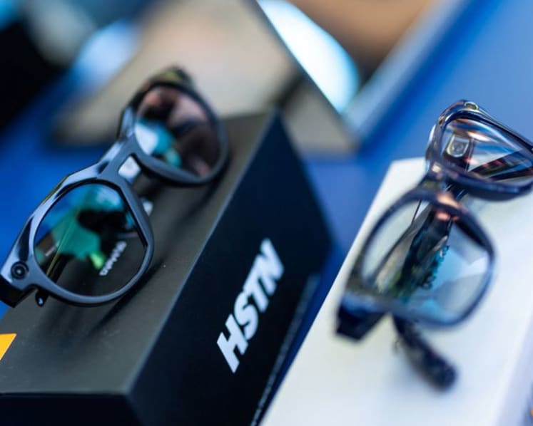 Meta launches smart glasses with built-in display, reaching for 'superintelligence'