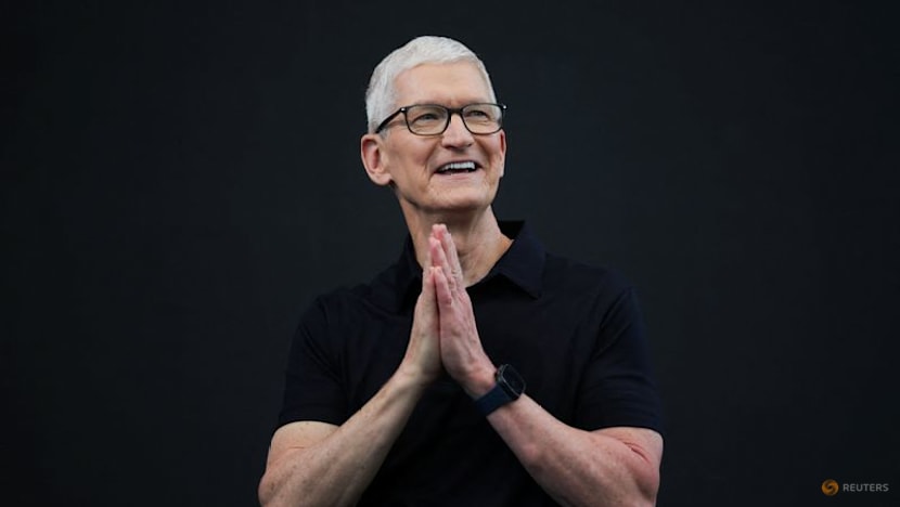 As Apple's WWDC conference kicks off, investors want to know if AI will save Siri