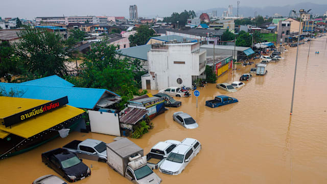 泰国水灾死亡人数增至170人 另有102人伤