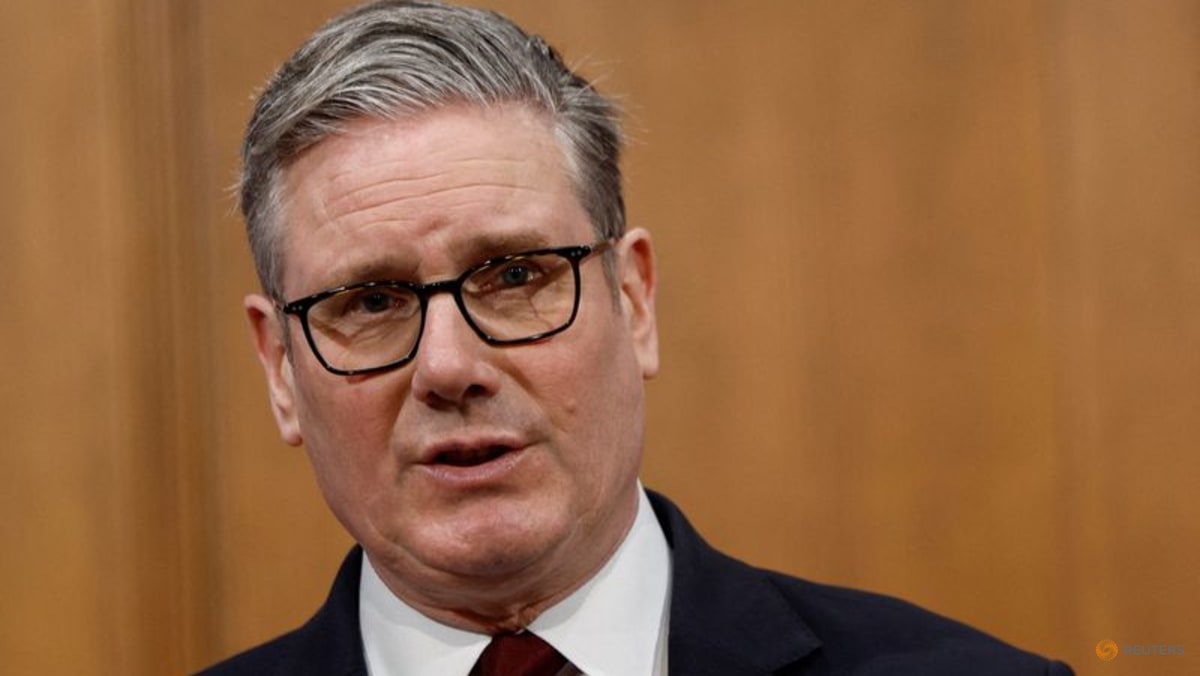 UK joins global push to rein in children's screen use with national guidance