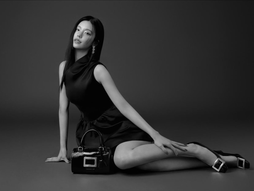 Yeji of K-pop girl group Itzy is Roger Vivier’s latest brand ambassador Yeji of K-pop girl group Itzy is Roger Vivier’s latest brand ambassador