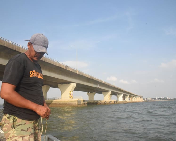 'Accidentally': Johor fishermen say engine failure, strong currents among reasons why they end up in Singapore's waters