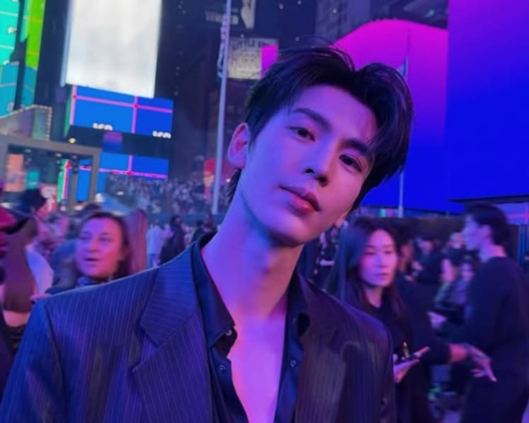 Pursuit Of Jade actor Zhang Linghe’s chaotic airport escort in New York goes viral
