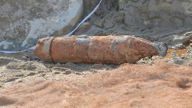 第五搭客大厦工地发现战前炸弹 军火拆爆组周四凌晨引爆