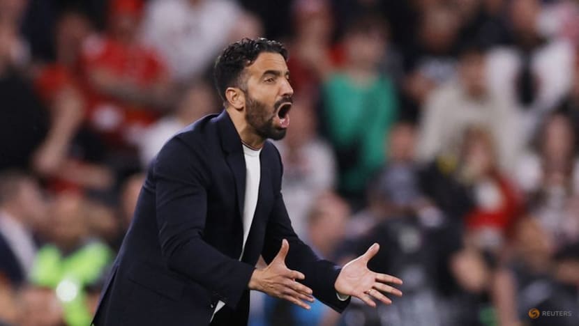 Amorim offers to quit if Man United board want new boss Amorim offers to quit if Man United board want new boss