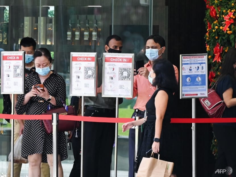 Commentary: Do contact tracing apps have a future?