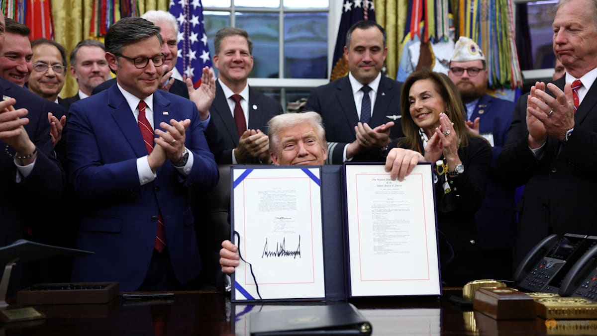 Trump signs deal to end longest US government shutdown in history
