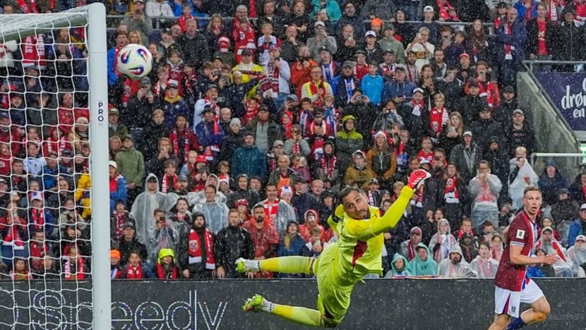Donnarumma says Italy's form unacceptable after drubbing by Norway Donnarumma says Italy's form unacceptable after drubbing by Norway