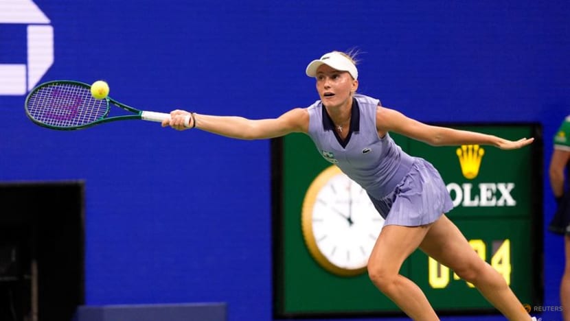 Sabalenka sees off Kudermetova to reach third round in New York