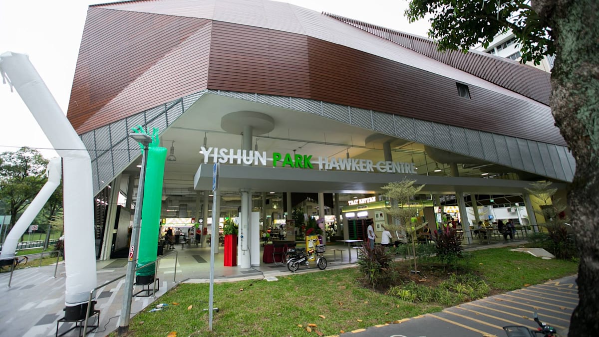 Timbre responds to criticism of its management of Yishun Park Hawker Centre  - CNA