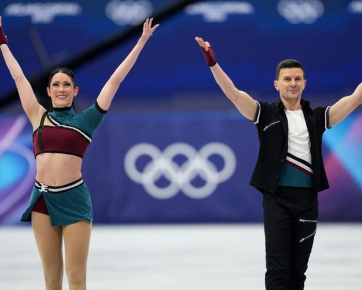 Olympics–Figure skating-Italy’s Guignard and Fabbri chase another Olympic bronze