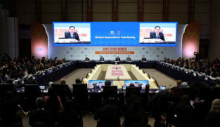 APEC 'concerned' over challenges to global trade