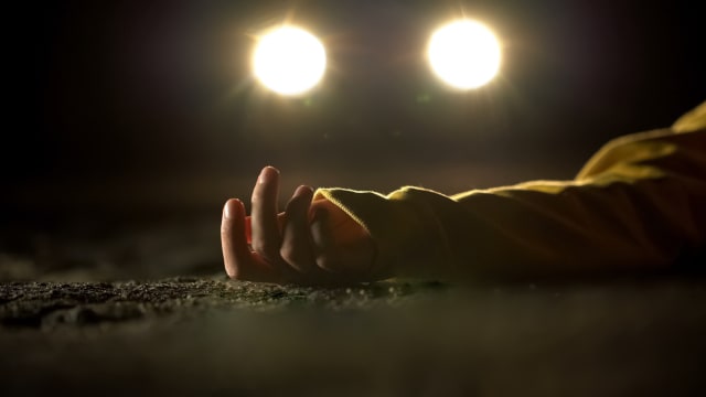 勾引人妻载她回家  台男撞见女子丈夫开车狠撞