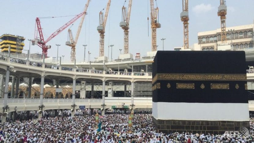 Tahukah anda, 24 pengawal dipilih khas jaga Hajar Aswad! Tahukah anda, 24 pengawal dipilih khas jaga Hajar Aswad!