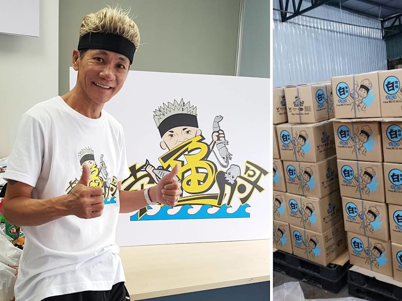 Someone Beat Wang Lei To Trademarking His ‘Fish Selling Bro’ Logo In China; Now The Getai Singer Can’t Sell His Products There