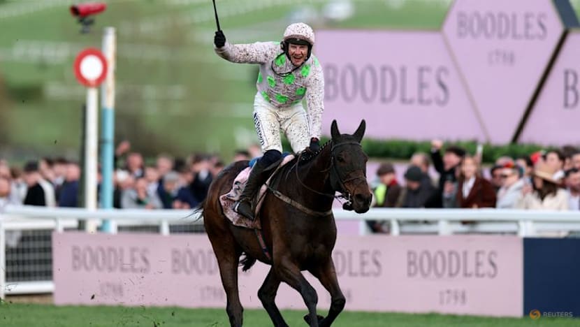 Horse Racing-Gaelic Warrior powers to Cheltenham Gold Cup victory