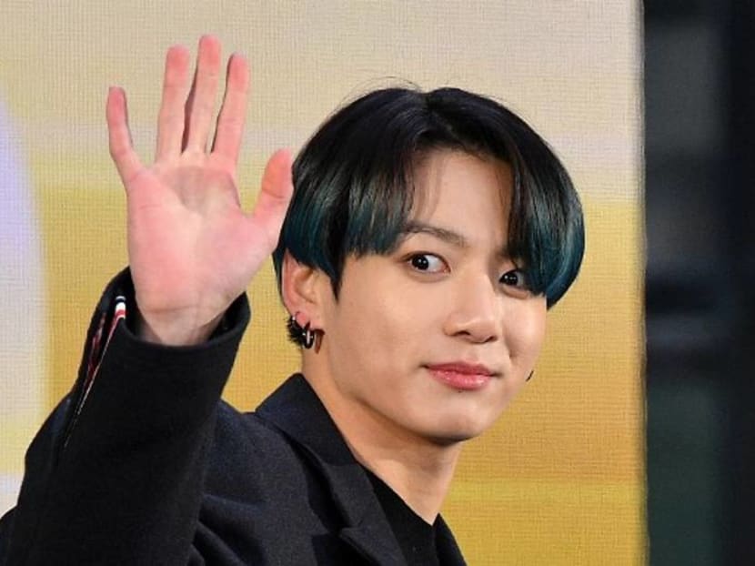 BTS’ Jungkook reveals tattoos on show and fans are excited to get a close-up view BTS’ Jungkook reveals tattoos on show and fans are excited to get a close-up view