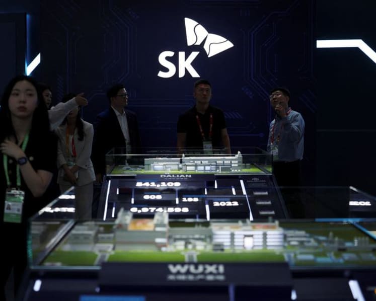 South Korean billionaire's risky bet pays off, as SK Hynix debuts in New York