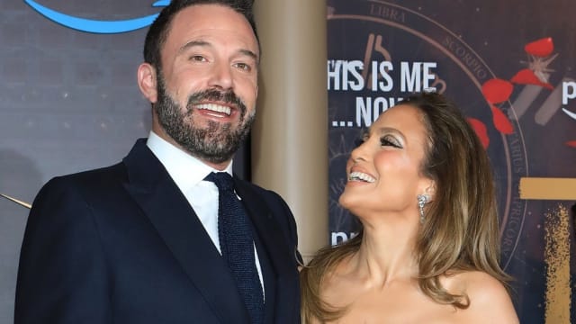2年短命婚姻告终　Jennifer Lopez怒揭离婚内幕