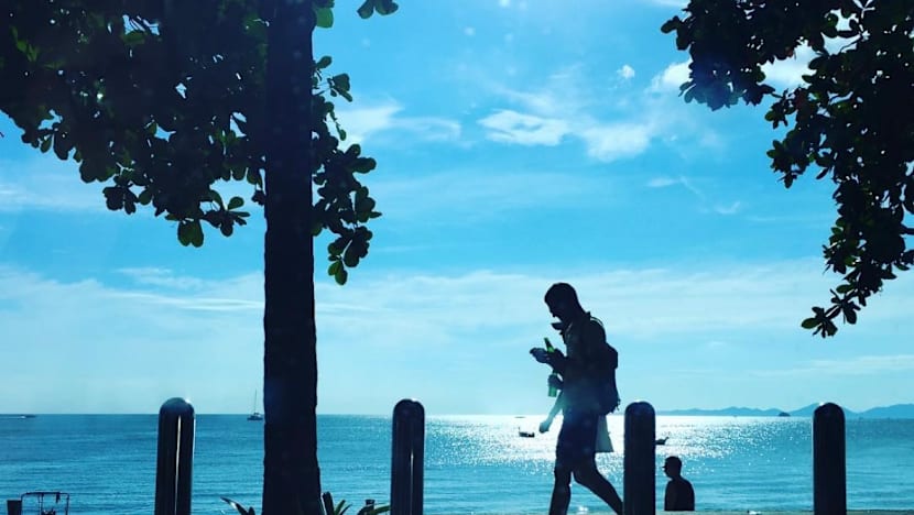 Related article image