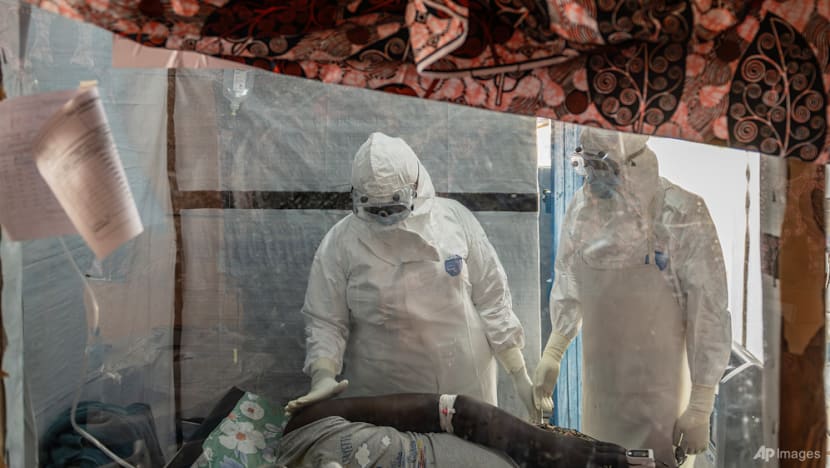 France detects first Ebola case outside Africa in current outbreak France detects first Ebola case outside Africa in current outbreak