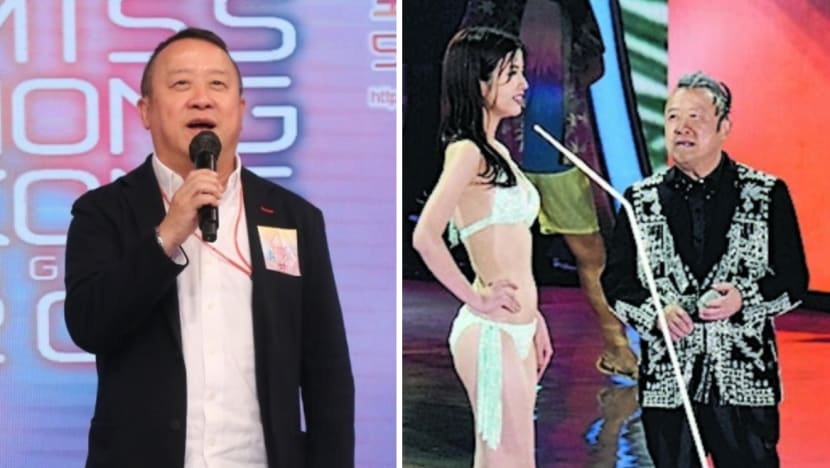 Eric Tsang Seen Putting In Effort To Look At Miss HK Delegates In Their Faces After He Was Accused Of Staring At Them In Their Bikinis Eric Tsang Seen Putting In Effort To Look At Miss HK Delegates In Their Faces After He Was Accused Of Staring At Them In Their Bikinis