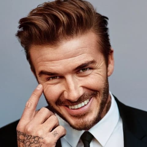 突破封爵之争!Brookyln Beckham与家人终破冰,David Beckham有望封爵