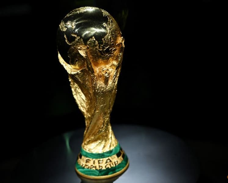 Goetze recalls Messi photo regret as World Cup trophy brings 2014 rushing back