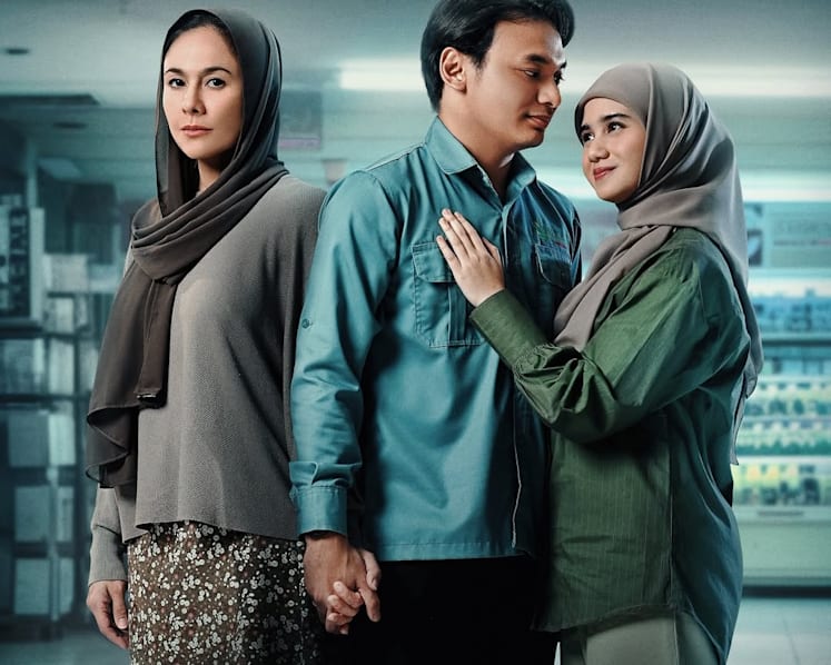 What to know about Norma, the hit Indonesian movie about an affair between a man and his mother-in-law