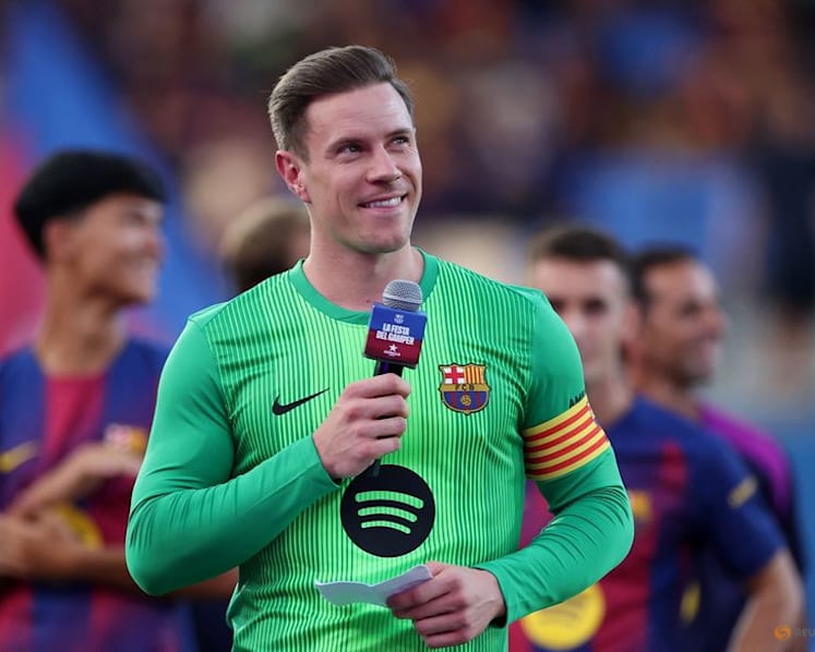 Ajax sign goalkeeper Ter Stegen on loan from Barcelona