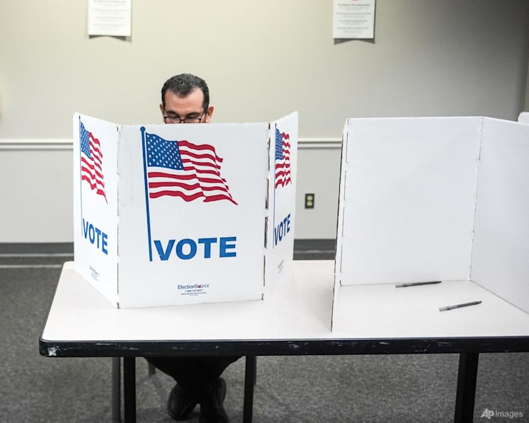 Virginia backs new voting map in redistricting fight with Trump