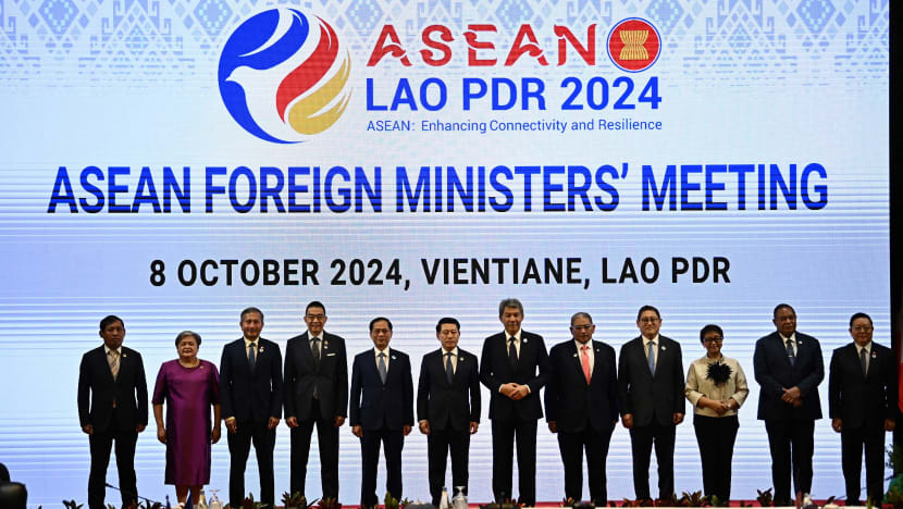 Masyuarat menteri luar Asean bermula di Laos