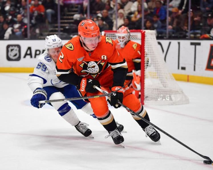US replace injured Jones with LaCombe on men's Olympic ice hockey roster