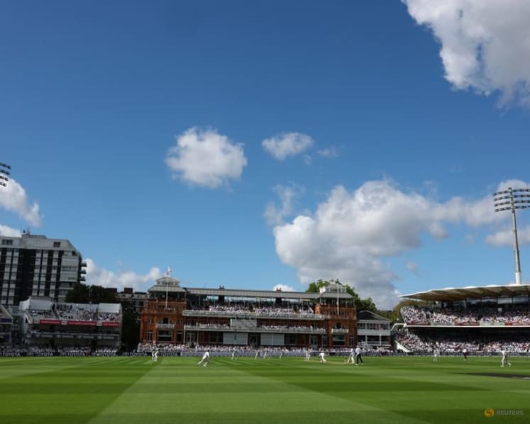 ICC announces five-run penalty for batters wasting time