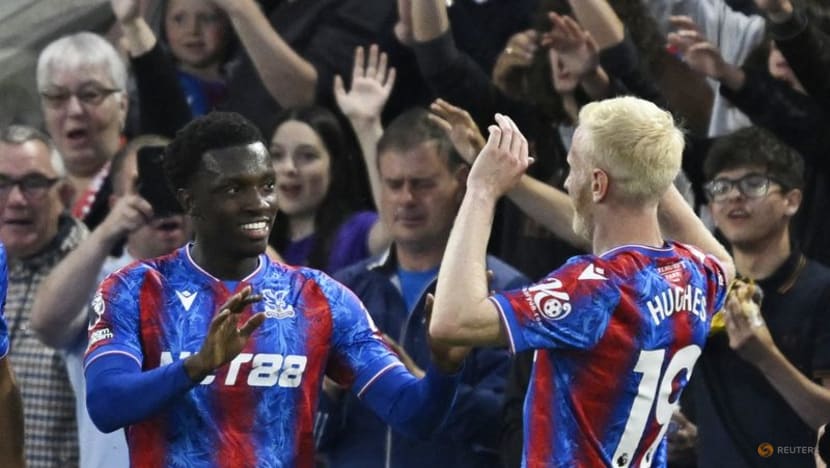 Nketiah and Eze on target on Palace party night