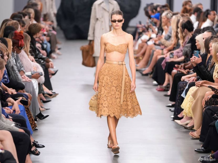 Bold looks among boulders at Michael Kors' New York Fashion Week show