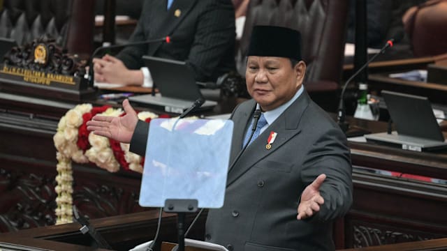 印尼总统批国企虚报盈利 拟年底前关闭逾750家