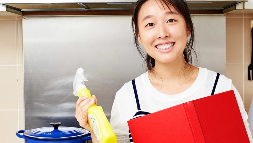 Why This Millennial Is Part-Timing As A Cleaning Lady Why This Millennial Is Part-Timing As A Cleaning Lady