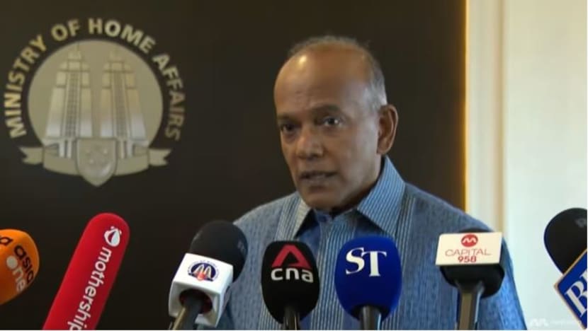 Kedua-dua kes ditangani di bawah ISA bukan kerana sokong Palestin tetapi kerana sokong pengganasan, tegas Shanmugam Kedua-dua kes ditangani di bawah ISA bukan kerana sokong Palestin tetapi kerana sokong pengganasan, tegas Shanmugam
