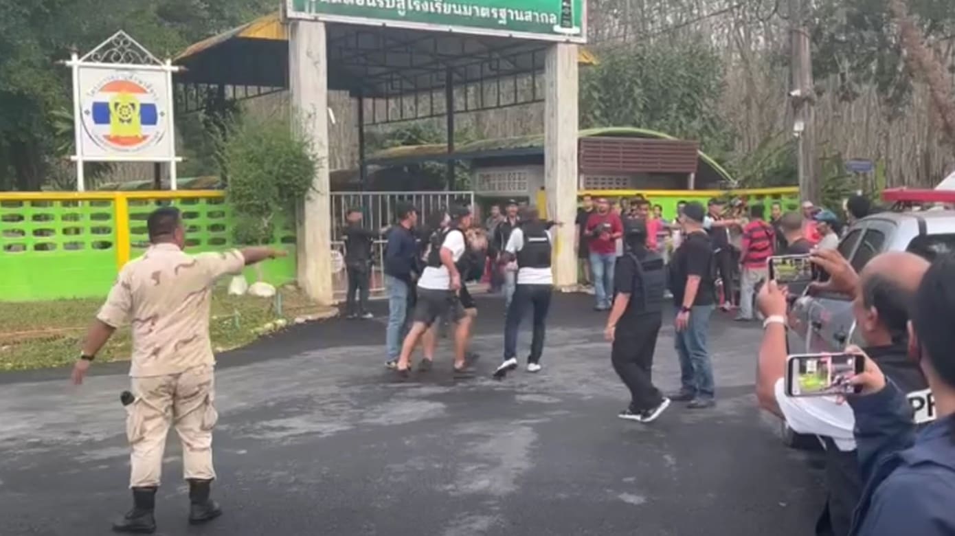 合艾校园枪击案嫌犯称为妹妹出头 教师驳斥指控