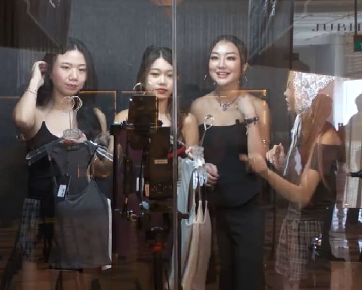 Singapore retailers retrain workers as social commerce reshapes jobs Singapore retailers retrain workers as social commerce reshapes jobs