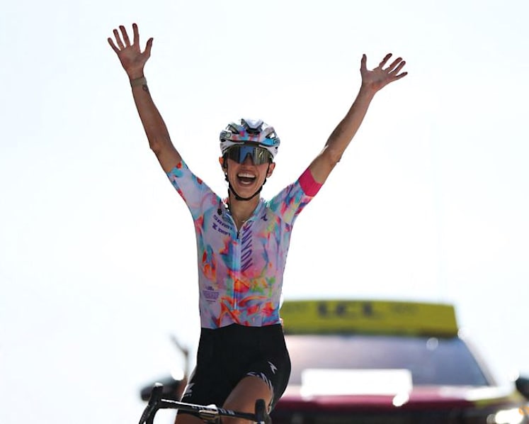 Niewiadoma-Phinney conquers Ventoux to snatch Tour de France Femmes lead