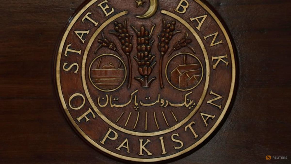 Pakistan central bank holds key rate at 10.5%