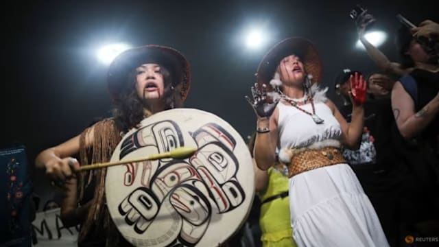 联合国气候变化大会经过加时谈判后通过“增加援助资金”协议