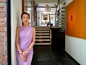A radiologist who spotted tumours on her own scan now dances competitively after surviving ovarian cancer